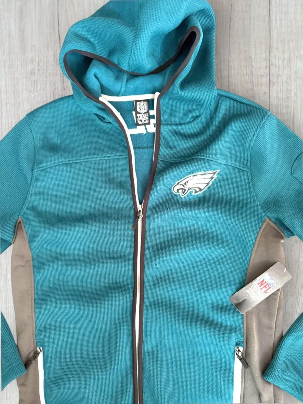 NWT Philadelphia Eagles NFL Team Apparel Hooded Full Zip Performance Jacket M
